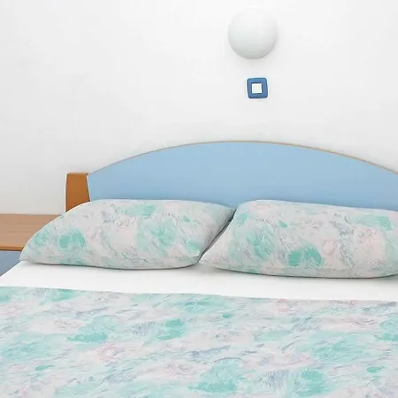 Vink Apartment *